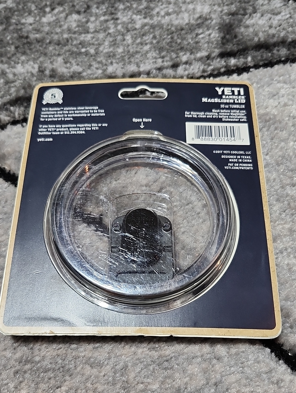YETI RAMBLE 30 OZ 2017 CLEAR MAGSLIDER TUMBER REPLACEMENT LID - Picture 4 of 9